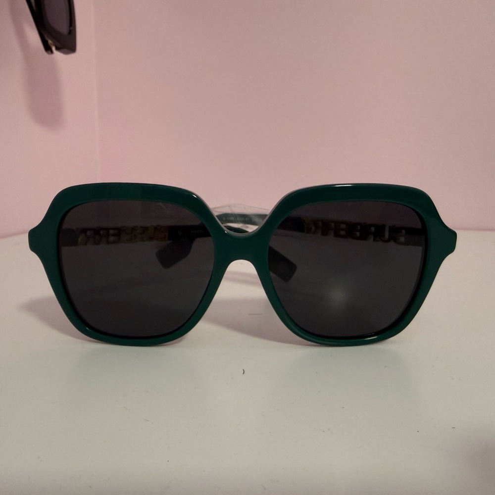 Burberry Dark Green Sunglasses